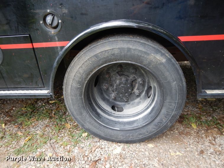 image for item DI7662 2006 GMC C4500  flatbed truck