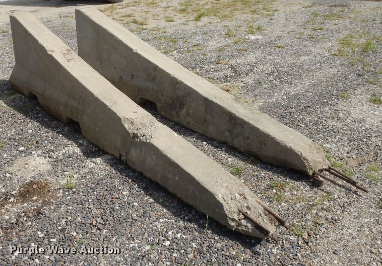 image for item DI7689 (2) tapered concrete barriers