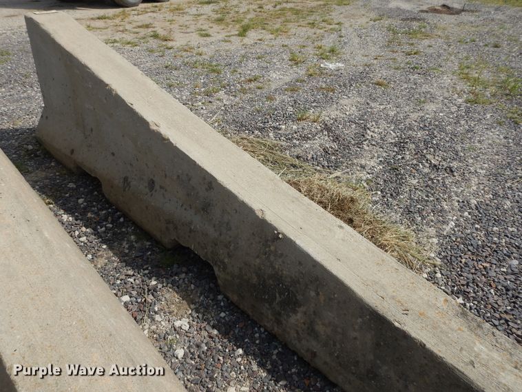 image for item DI7689 (2) tapered concrete barriers