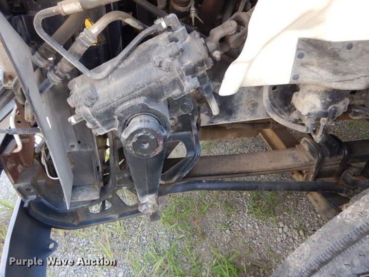 image for item DI8261 2012 International 8600  semi truck