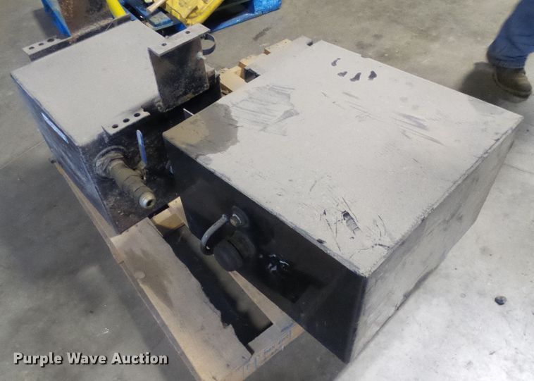 image for item EP9889 (2) Certified Power Mfg. hydraulic tanks