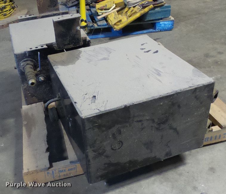 image for item EP9889 (2) Certified Power Mfg. hydraulic tanks