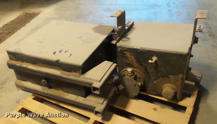 image for item EP9889 (2) Certified Power Mfg. hydraulic tanks