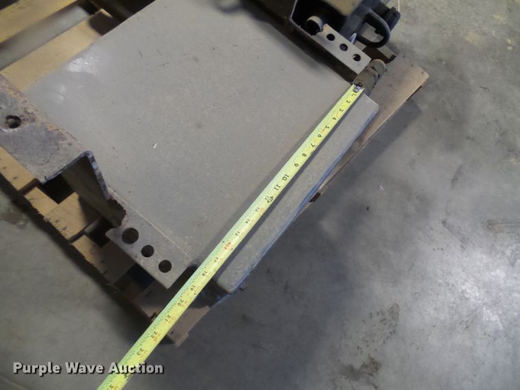 image for item EP9889 (2) Certified Power Mfg. hydraulic tanks