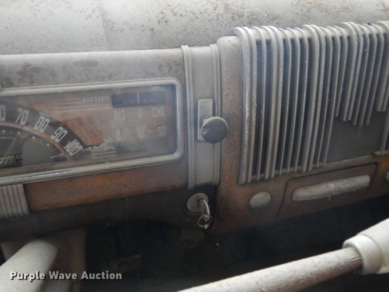 image for item FN9301 1940 Chevrolet Master Deluxe