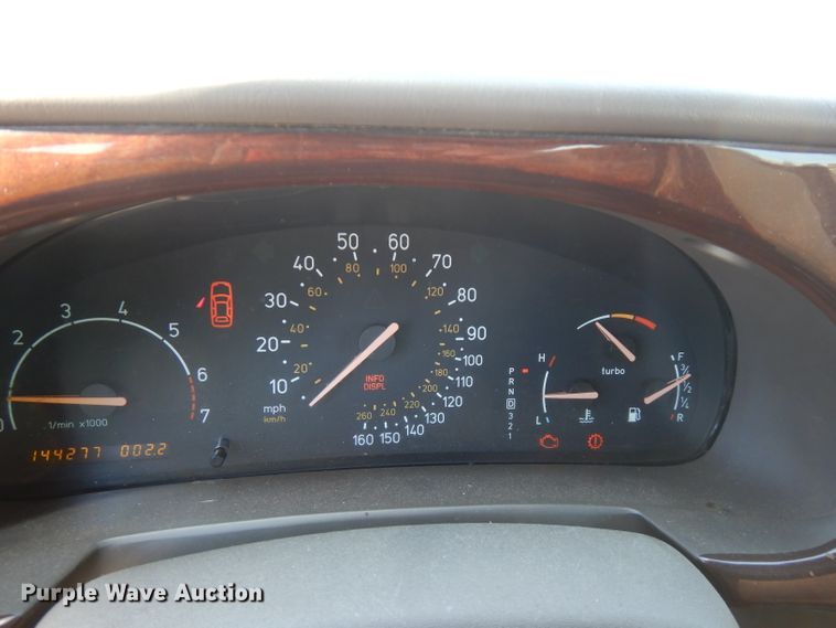 image for item FN9375 2003 Saab 9-3  convertible