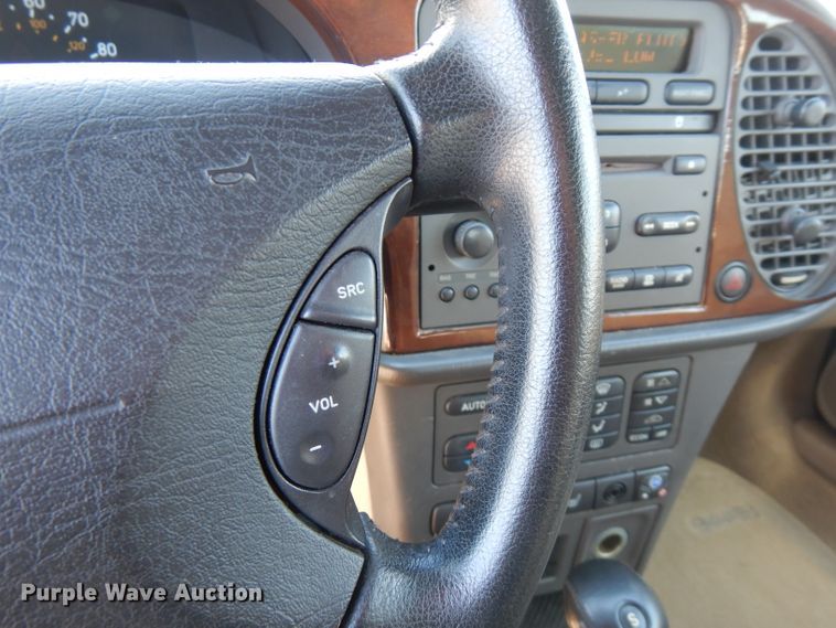 image for item FN9375 2003 Saab 9-3  convertible