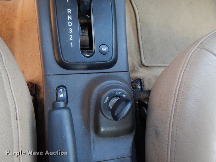 image for item FN9375 2003 Saab 9-3  convertible