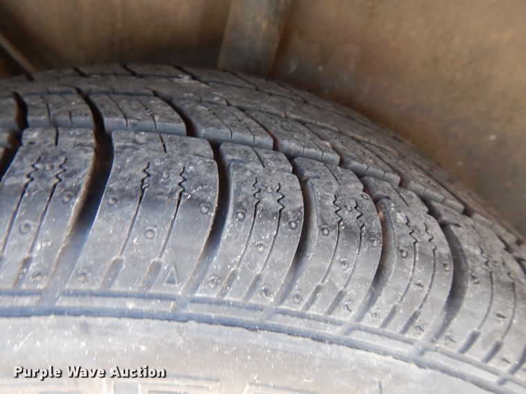 image for item FN9375 2003 Saab 9-3  convertible