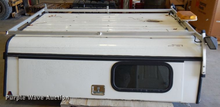 image for item FN9382 Leer topper