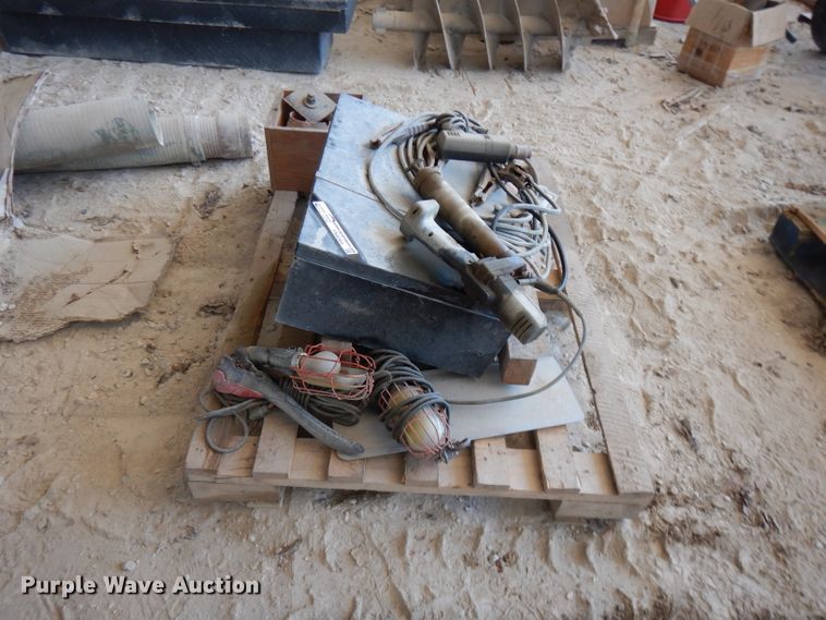 image for item FN9387 Tools