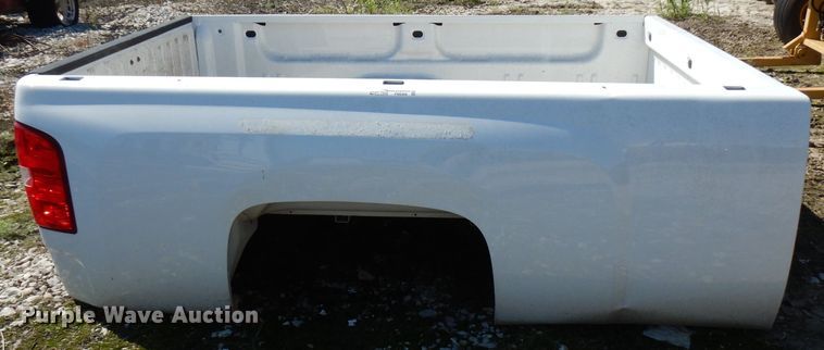 image for item FN9389 Chevrolet Silverado pickup truck bed