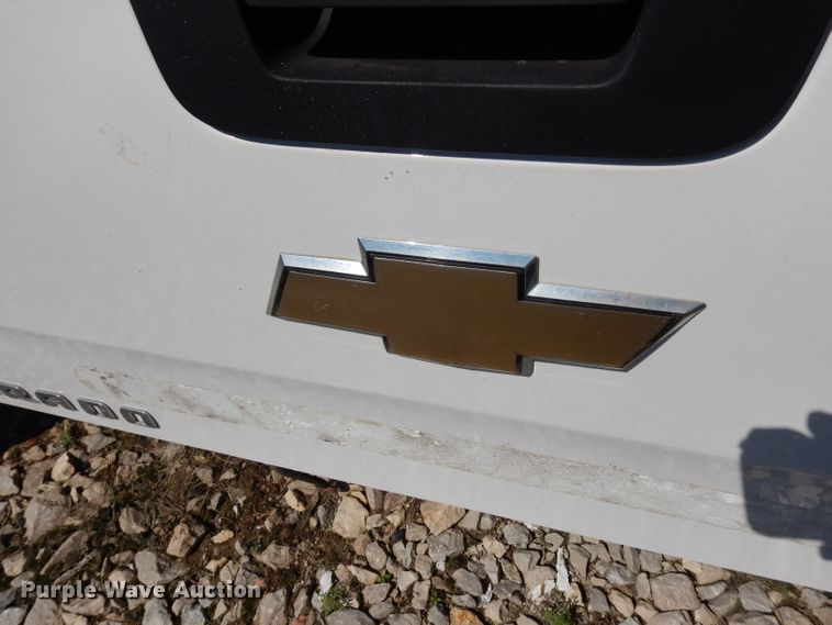 image for item FN9389 Chevrolet Silverado pickup truck bed