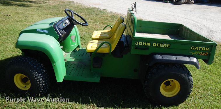 image for item FN9393 John Deere 4X2 Gator  utility vehicle