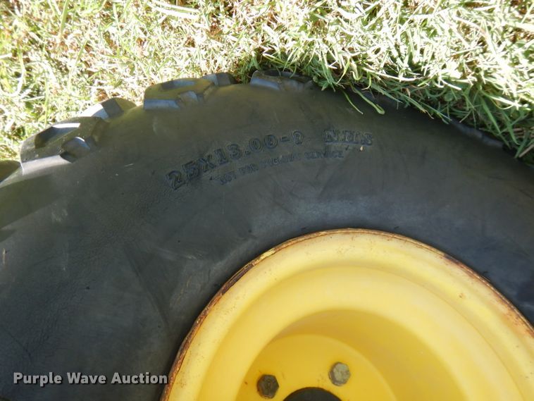 image for item FN9393 John Deere 4X2 Gator  utility vehicle