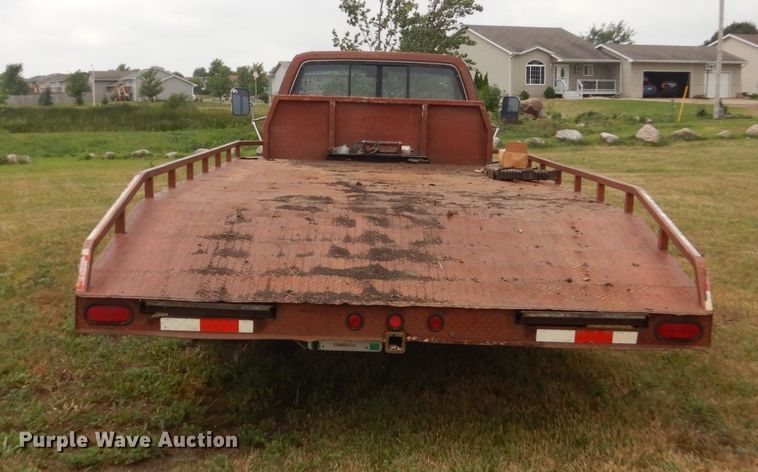 image for item FT9042 1982 Chevrolet C30  flatbed tow truck