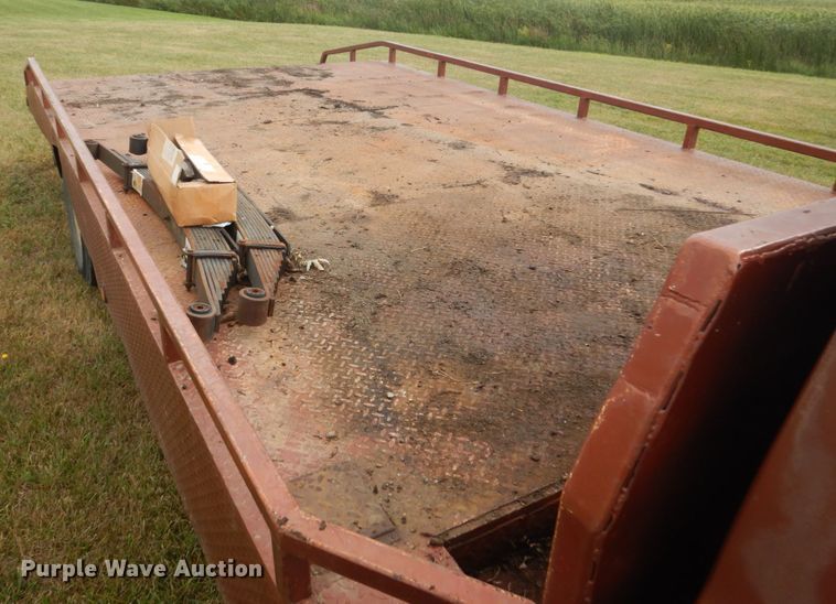 image for item FT9042 1982 Chevrolet C30  flatbed tow truck