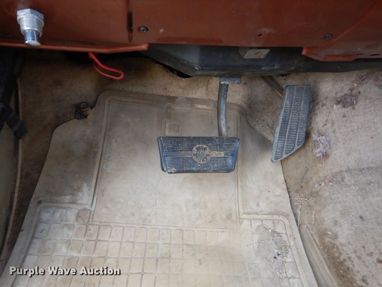 image for item FT9042 1982 Chevrolet C30  flatbed tow truck