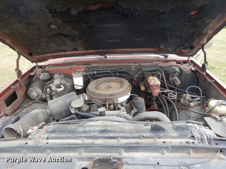 image for item FT9042 1982 Chevrolet C30  flatbed tow truck