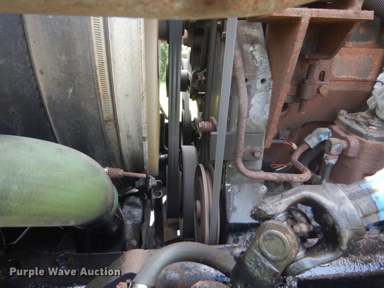 image for item FT9131 1996 Volvo WG  rollback truck