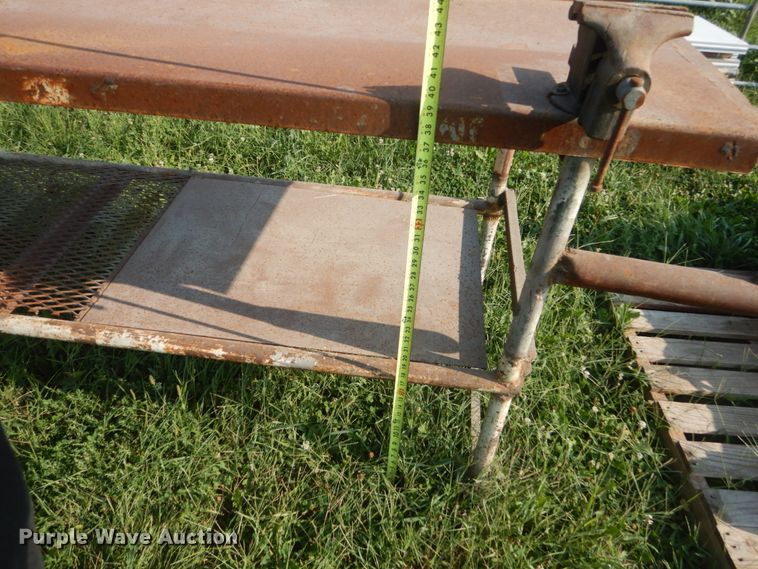 image for item FT9171 Steel shop table