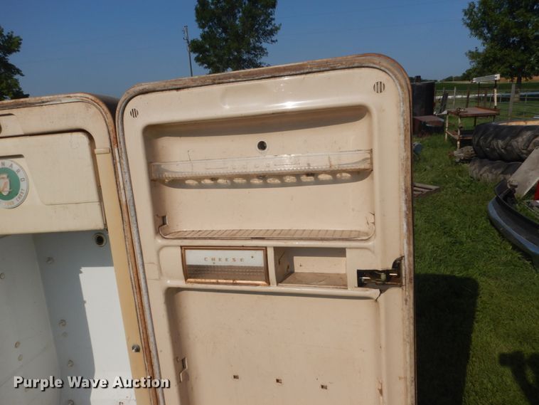 image for item FT9179 Leonard L42Z-11-R refrigerator