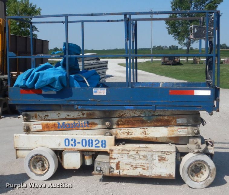 image for item FT9183 Mark Lift CH20NEP  scissor lift