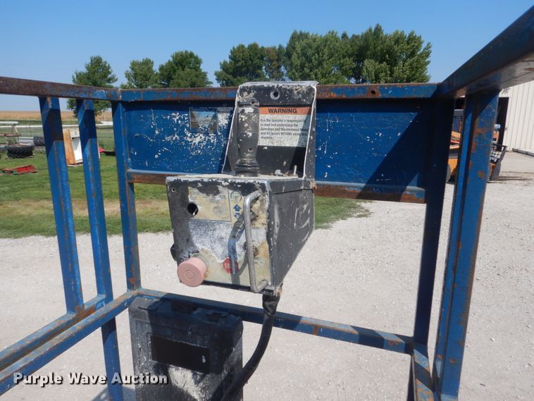 image for item FT9183 Mark Lift CH20NEP  scissor lift