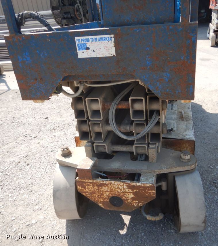 image for item FT9183 Mark Lift CH20NEP  scissor lift