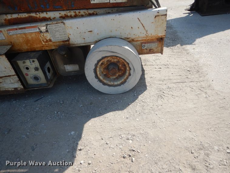 image for item FT9183 Mark Lift CH20NEP  scissor lift