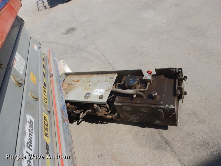 image for item FT9184 Skyjack SJIII 3226  scissor lift