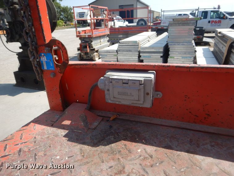 image for item FT9184 Skyjack SJIII 3226  scissor lift