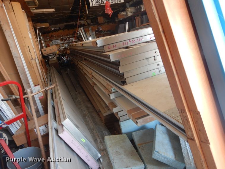 image for item FT9193 Overhead door panels