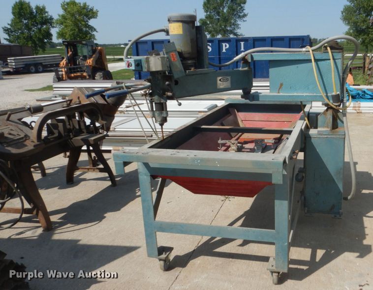 image for item FT9194 Ace router table