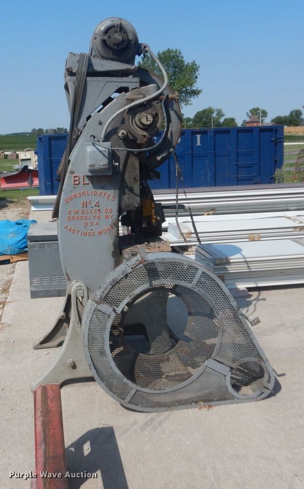 image for item FT9196 Bliss No. 4 press punch