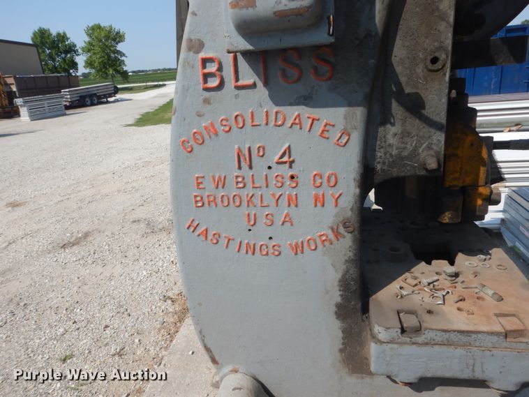 image for item FT9196 Bliss No. 4 press punch