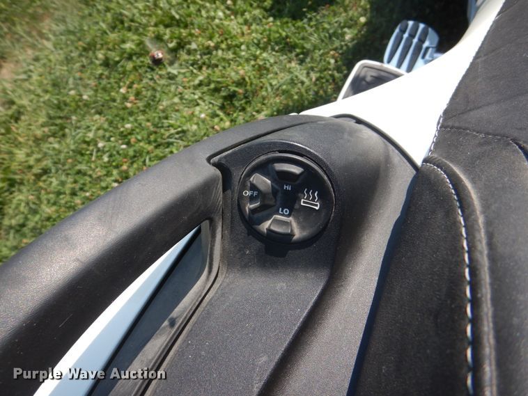 image for item FT9197 2012 Can-am Spyder RTT motorcycle