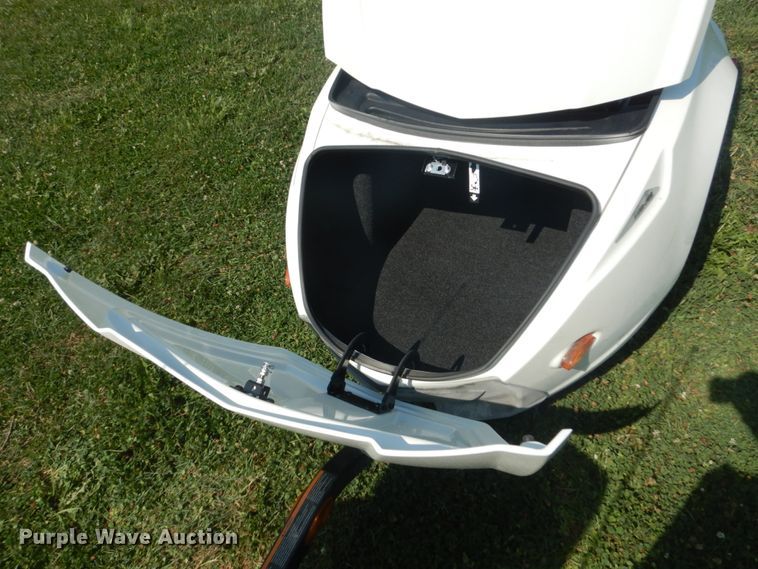 image for item FT9197 2012 Can-am Spyder RTT motorcycle