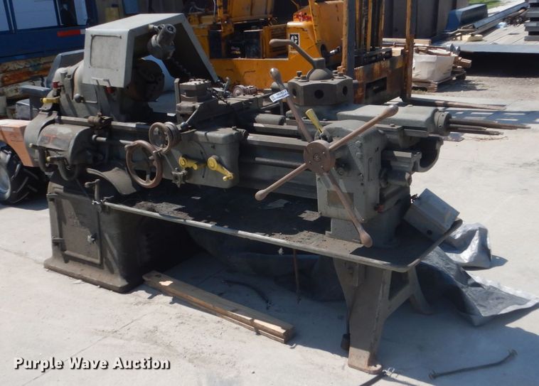 image for item FT9199 South Bend metal lathe