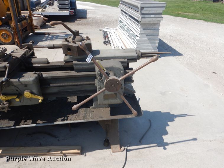 image for item FT9199 South Bend metal lathe