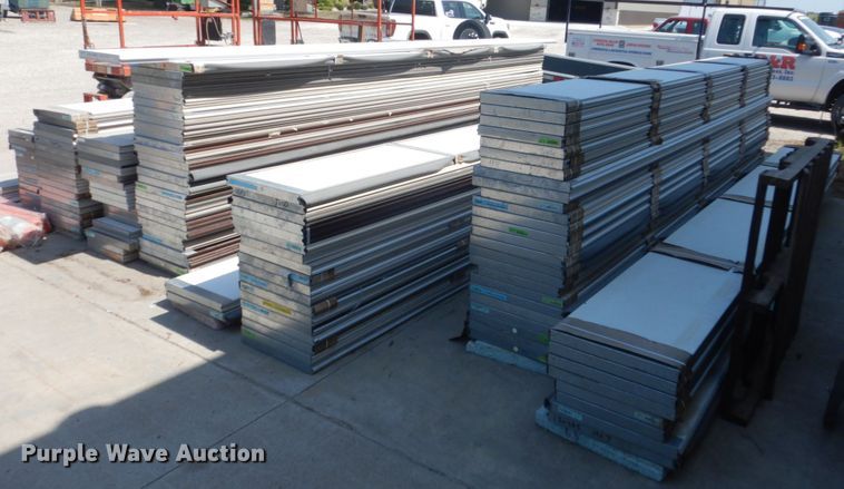 image for item FT9201 Overhead door panels