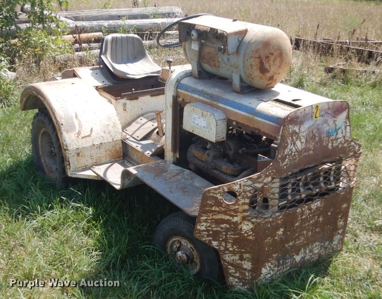 image for item FT9203 Aircraft tug