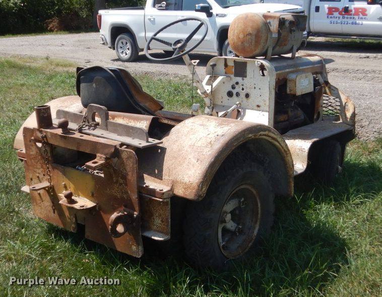 image for item FT9203 Aircraft tug