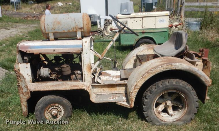 image for item FT9203 Aircraft tug