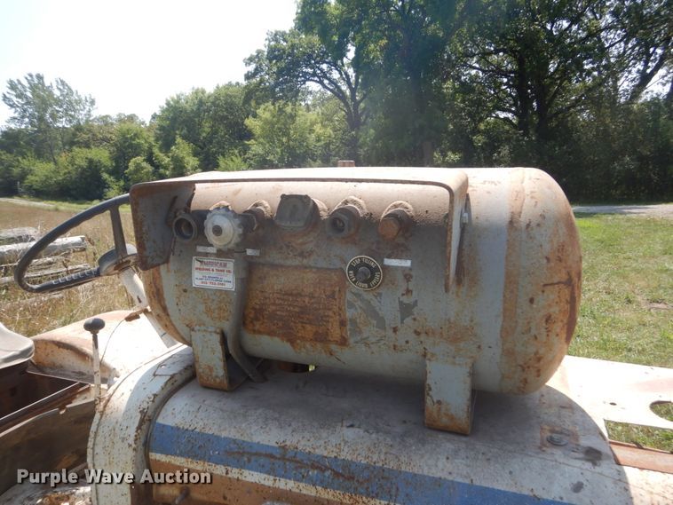 image for item FT9203 Aircraft tug