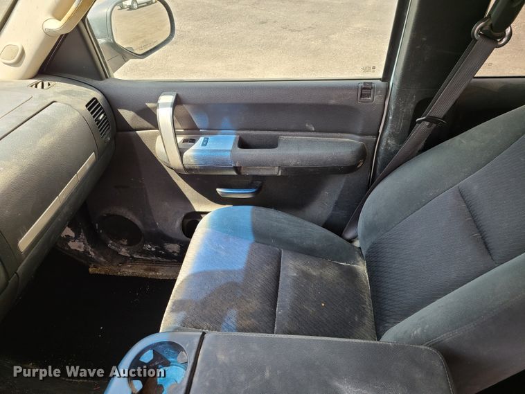 image for item FX9512 2007 Chevrolet Silverado 1500  Ext. Cab pickup truck