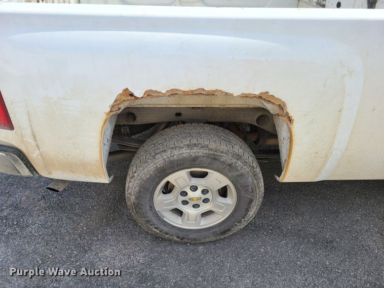 image for item FX9512 2007 Chevrolet Silverado 1500  Ext. Cab pickup truck