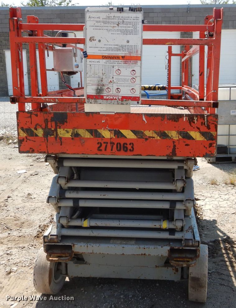image for item FY9229 Skyjack SJIII 4830  scissor lift