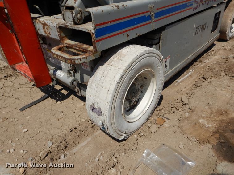 image for item FY9229 Skyjack SJIII 4830  scissor lift