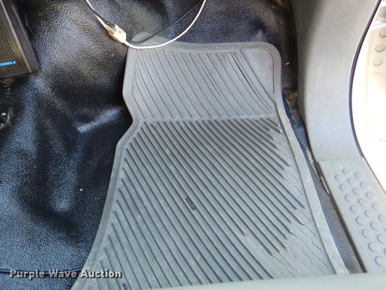 image for item GM9134 2008 Ford F750 Super Duty  utilty truck